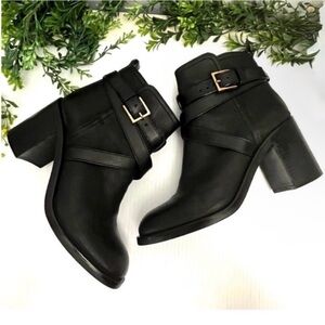 Tory Burch Black Leather Ankle Boots Buckle Strap Block Heel Size 9